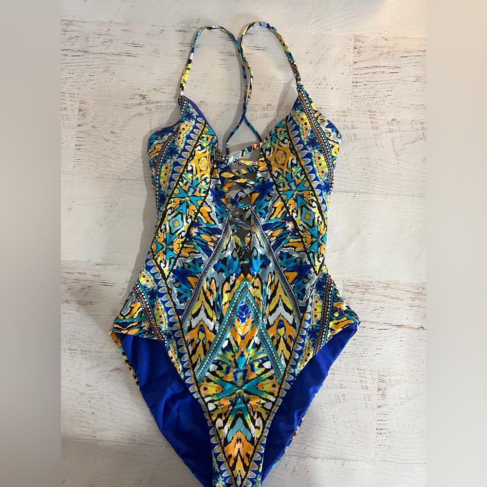 Bar III One Piece in Blue and Yellow Pattern, nwt, size xs